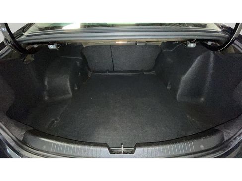 Used 2018 Chevrolet Malibu LS FWD image 16