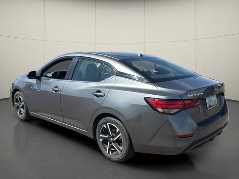 Used 2024 Nissan Sentra SV FWD image 5