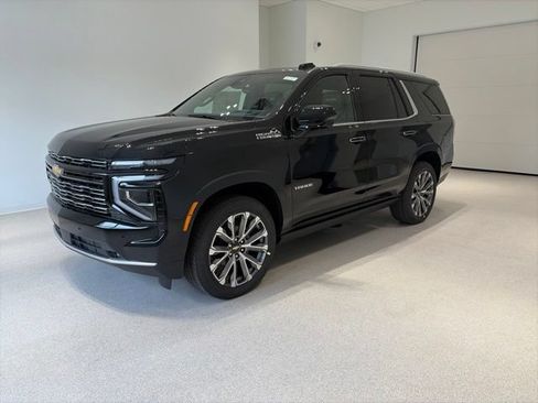 New 2026 Chevrolet Tahoe High Country AWD/4WD image 3