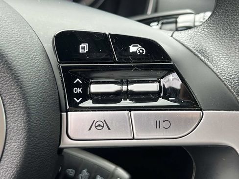 Used 2024 Hyundai Santa Cruz SE AWD/4WD image 20