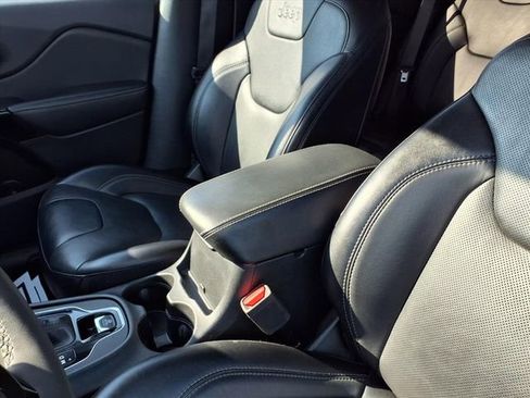 Used 2023 Jeep Cherokee Altitude Lux image 48