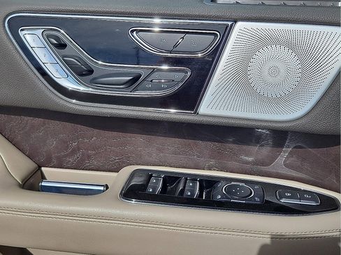 Used 2023 Lincoln Navigator L Reserve image 15