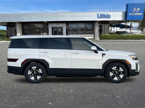 New 2026 Hyundai Santa Fe SE image 8