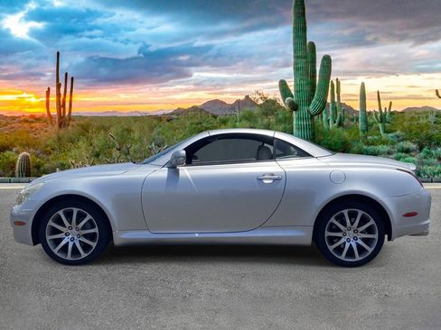 Used 2009 Lexus SC 430 Convertible RWD image 6