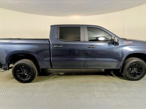 Used 2020 Chevrolet Silverado 1500 Custom Trail Boss w/ Custom Convenience Package AWD/4WD image 8