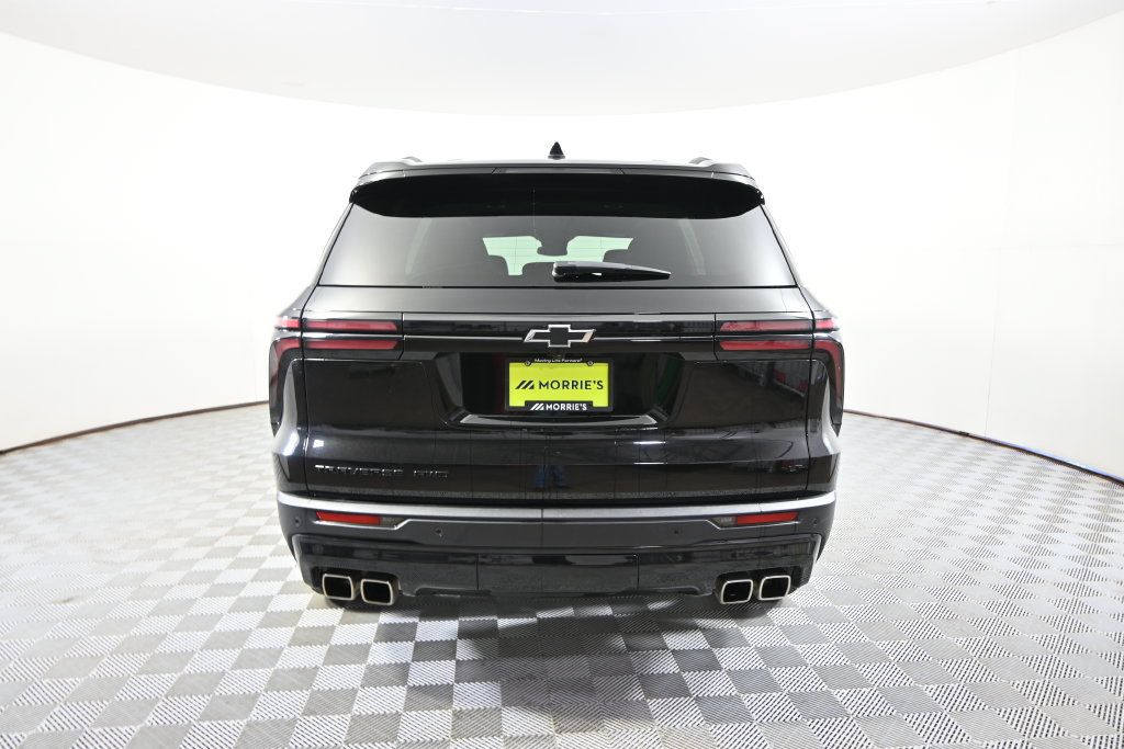 Used 2024 Chevrolet Traverse LT w/ Enhanced Driving Package AWD/4WD image 5