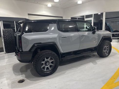 Used 2025 GMC Hummer EV 2X image 6