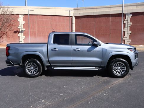 Used 2023 Chevrolet Colorado LT w/ Advanced Trailering Package image 28