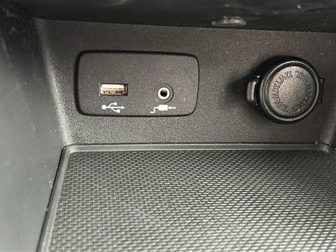 Certified 2023 Subaru Forester AWD/4WD image 24