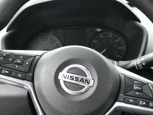Used 2021 Nissan Altima 2.5 S w/ Driver Assist Package FWD image 12