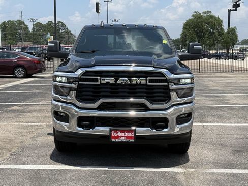 Used 2026 RAM 2500 Tradesman AWD/4WD image 2