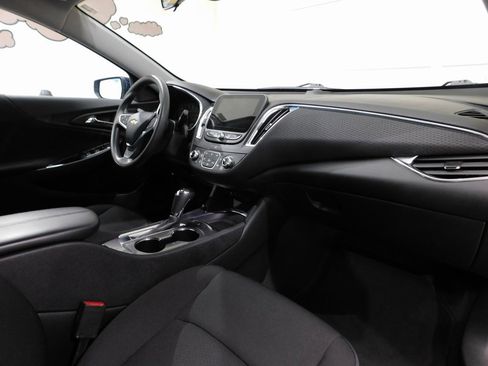 Used 2019 Chevrolet Malibu LT image 90