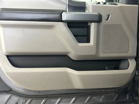 Used 2018 Ford F150 XLT AWD/4WD image 26