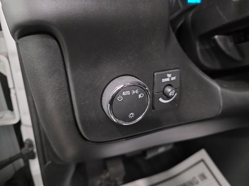 Used 2024 GMC Savana 2500 Work Van w/ Driver Convenience Package image 18