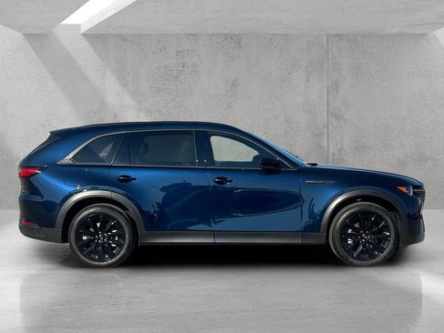 New 2025 MAZDA CX-90 Plug-In Hybrid w/Premium Sport image 4