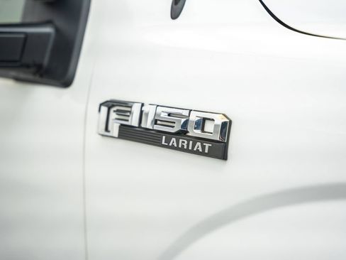 Used 2020 Ford F150 Lariat w/ Equipment Group 501A Mid AWD/4WD image 15