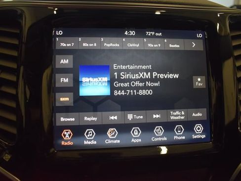 Used 2019 Jeep Cherokee Limited AWD/4WD image 26