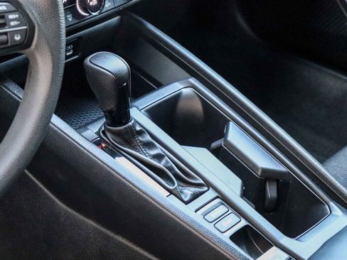 Certified 2025 Honda Accord SE image 22