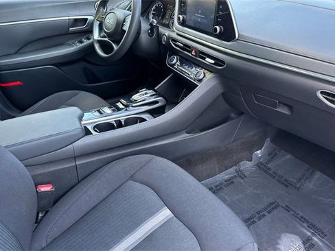 Used 2022 Hyundai Sonata SEL image 17