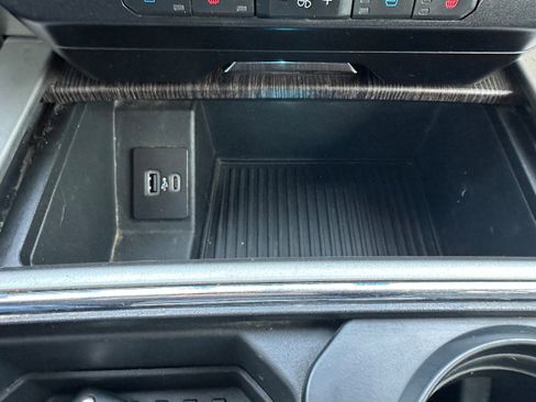 Used 2020 Ford F350 Lariat w/ Chrome Package image 20