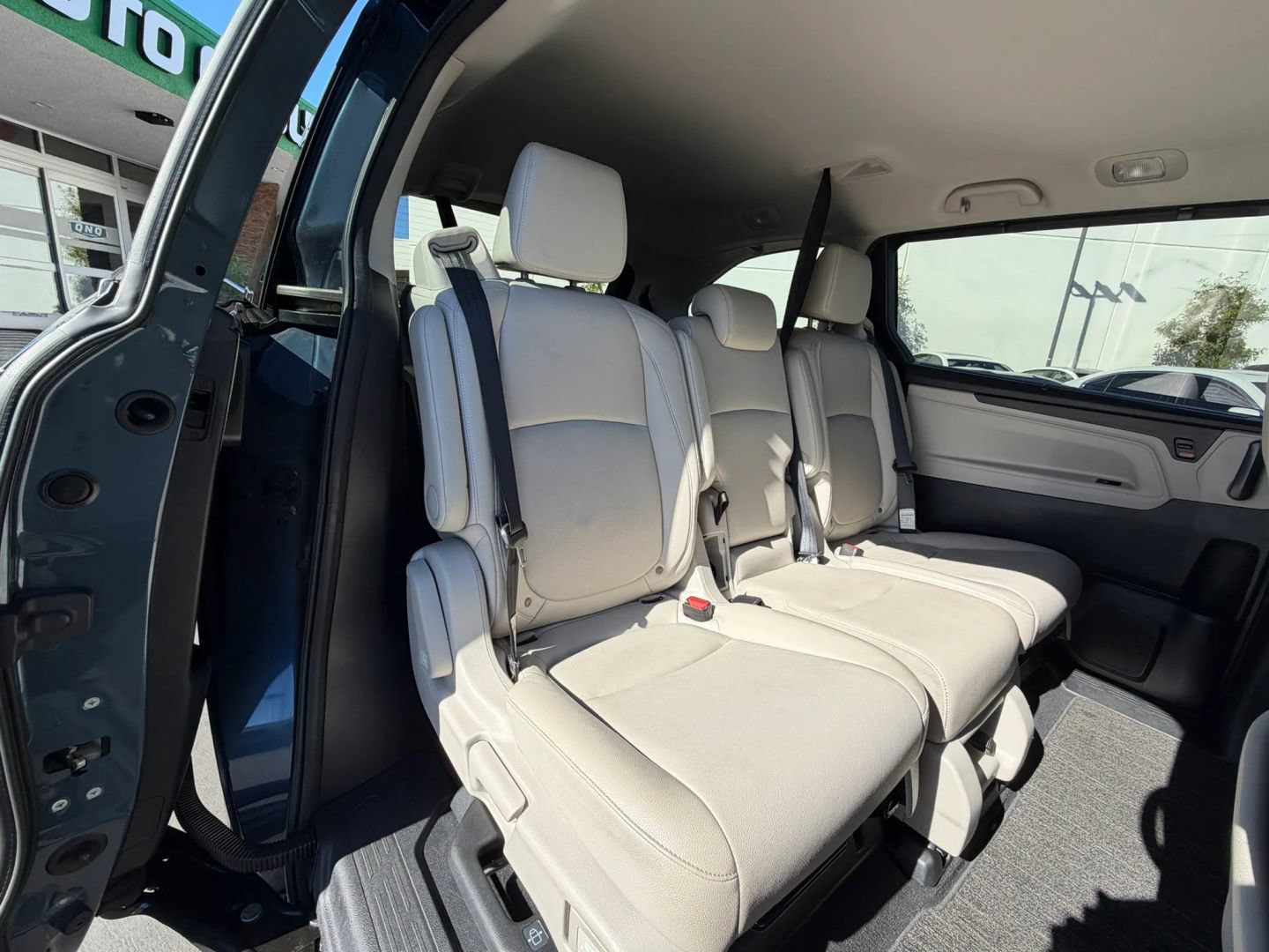 Used 2025 Honda Odyssey EX-L image 17
