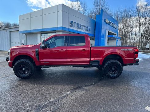 Used 2024 Ford F250 Lariat w/ Lariat Ultimate Package image 10