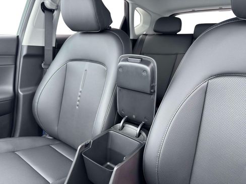 New 2026 Hyundai Kona SEL Premium AWD/4WD image 18