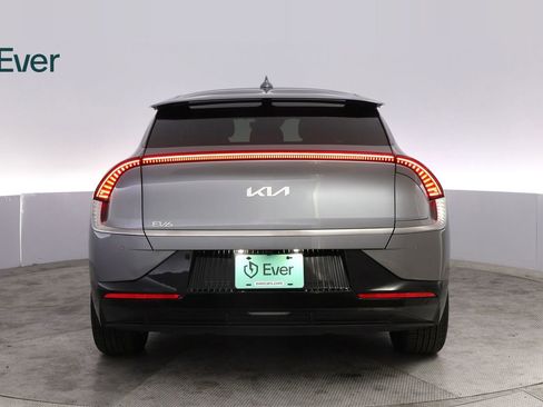 Used 2024 Kia EV6 Wind RWD image 15