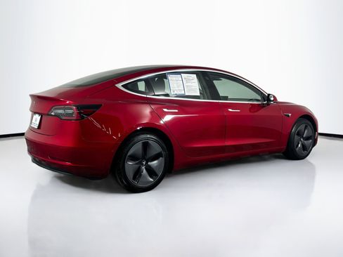 Used 2018 Tesla Model 3 Long Range image 9