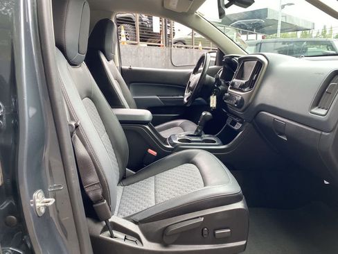 Used 2015 Chevrolet Colorado Z71 AWD/4WD image 18