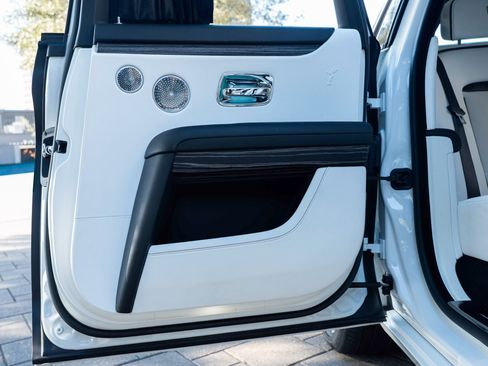 Used 2021 Rolls-Royce Ghost Base image 54