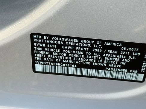 Used 2017 Volkswagen Passat 1.8T R-Line image 28