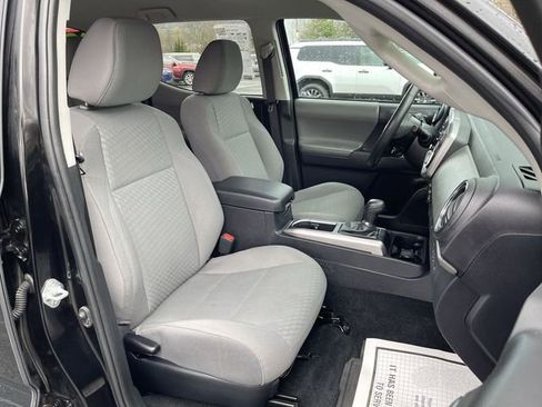 Certified 2023 Toyota Tacoma SR5 AWD/4WD image 20
