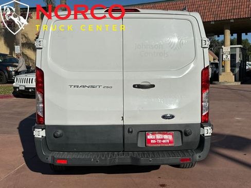 Used 2018 Ford Transit 250 148 Low Roof image 7