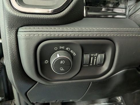 New 2026 RAM 3500 Limited image 18