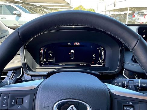 Certified 2026 INFINITI QX60 Luxe w/ Family Package FWD image 29