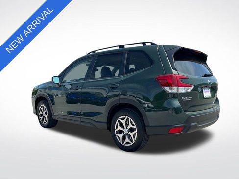 Used 2023 Subaru Forester Premium AWD/4WD image 5