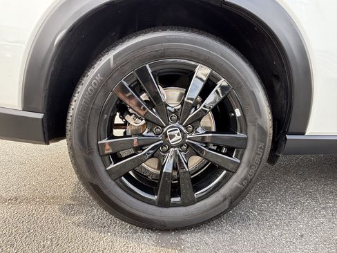 Certified 2027 Honda HR-V Sport image 7