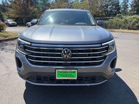 Certified 2024 Volkswagen Atlas SE w/ Panoramic Sunroof Package AWD/4WD image 15