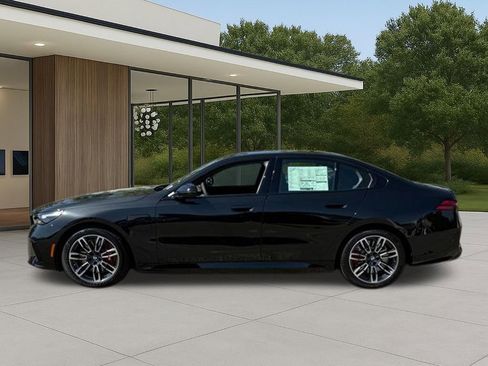 New 2026 BMW 550e xDrive image 13