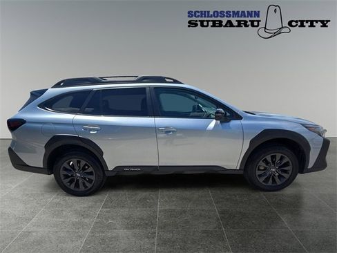 Certified 2025 Subaru Outback Onyx Edition image 10