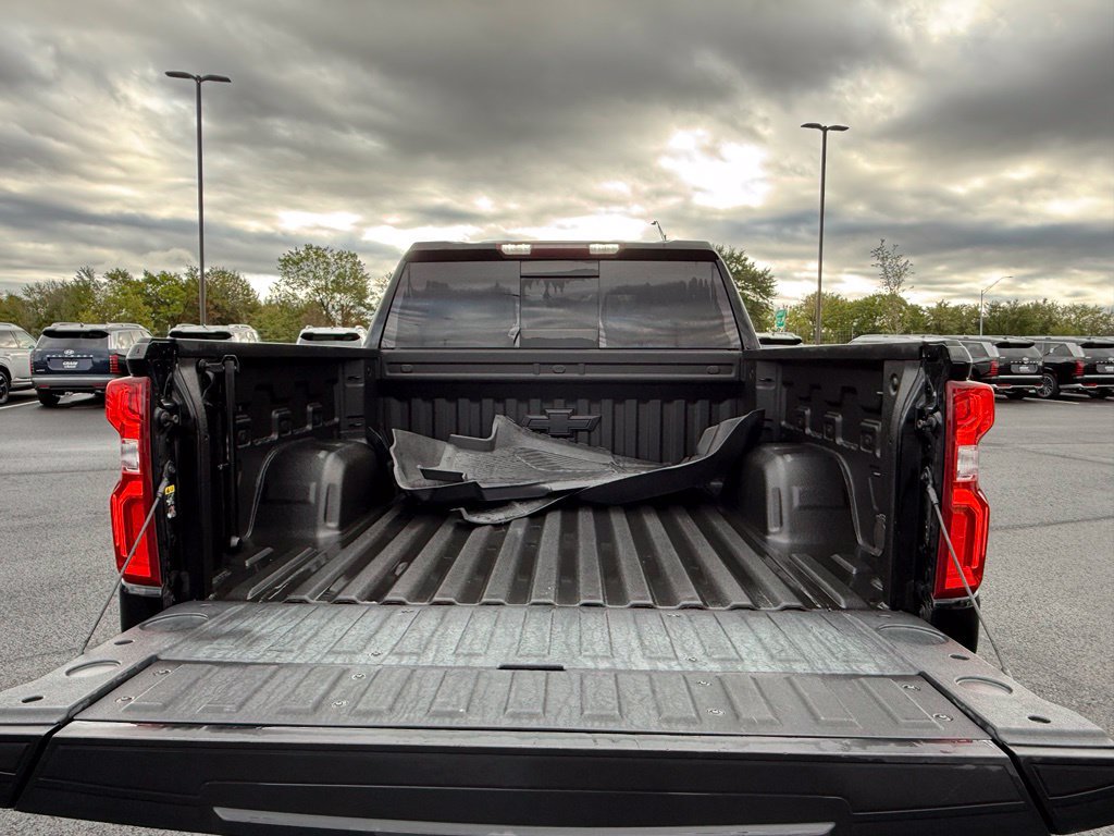 Used 2021 Chevrolet Silverado 1500 LT Trail Boss AWD/4WD image 7