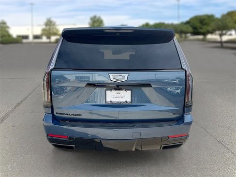 New 2025 Cadillac Escalade Sport Platinum w/ LPO, ONYX Package image 5