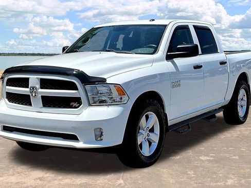 Used 2014 RAM 1500 Express AWD/4WD image 4