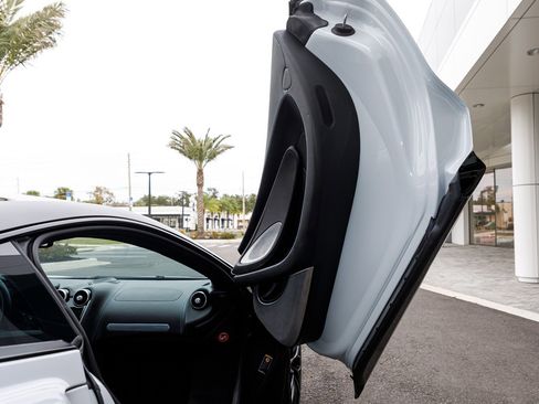 Used 2023 McLaren GT image 45