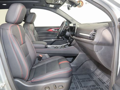 Used 2024 Chevrolet Traverse RS w/ LPO, Floor Liner Package image 13