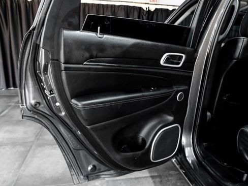 Used 2021 Jeep Grand Cherokee Summit AWD/4WD image 54