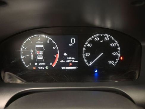 Used 2025 Honda HR-V LX image 7