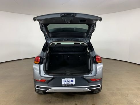 Used 2023 Buick Encore GX Preferred w/ Cold Weather Comfort Package image 12