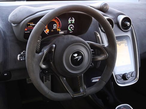 Used 2019 McLaren 600LT image 9